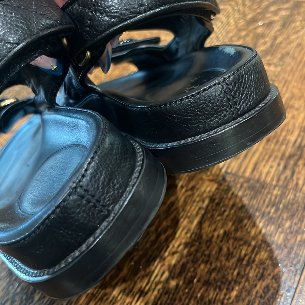 🖤 Chanel Dad Sandals - Picture 15 of 15